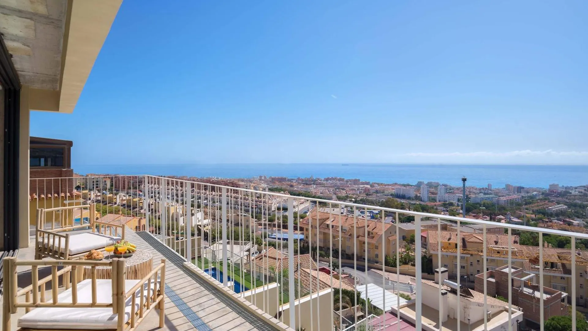 Spacious Villa With Great Views! Benalmadena 0*,
