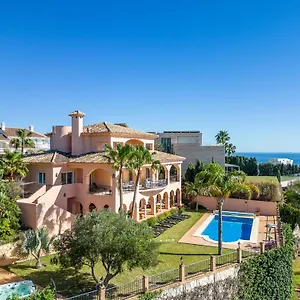 Beachside With Panoramic Sea Views Benalmadena