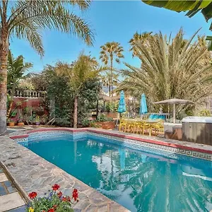 Majestic By The Heated Private Pool & Jacuzzi Benalmadena